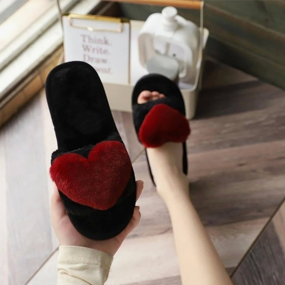 HEART Slippers Fuzzy Fluffy Memory Foam Open Toe In/Outdoor House Shoes WINE RED - Picture 1 of 8